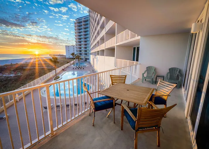 Gulf-front W Gorgeous Views Balcony & Shared Pools Hot Tubs & Gym Gulf Shores