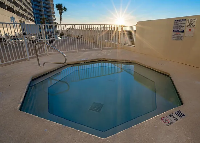 Gulf-front W Gorgeous Views Balcony & Shared Pools Hot Tubs & Gym Gulf Shores